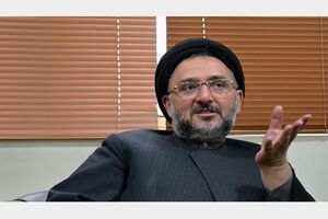 حضور رهبر انقلاب در عزاداری عاشورا، آرام‌بخش ملت ایران بود