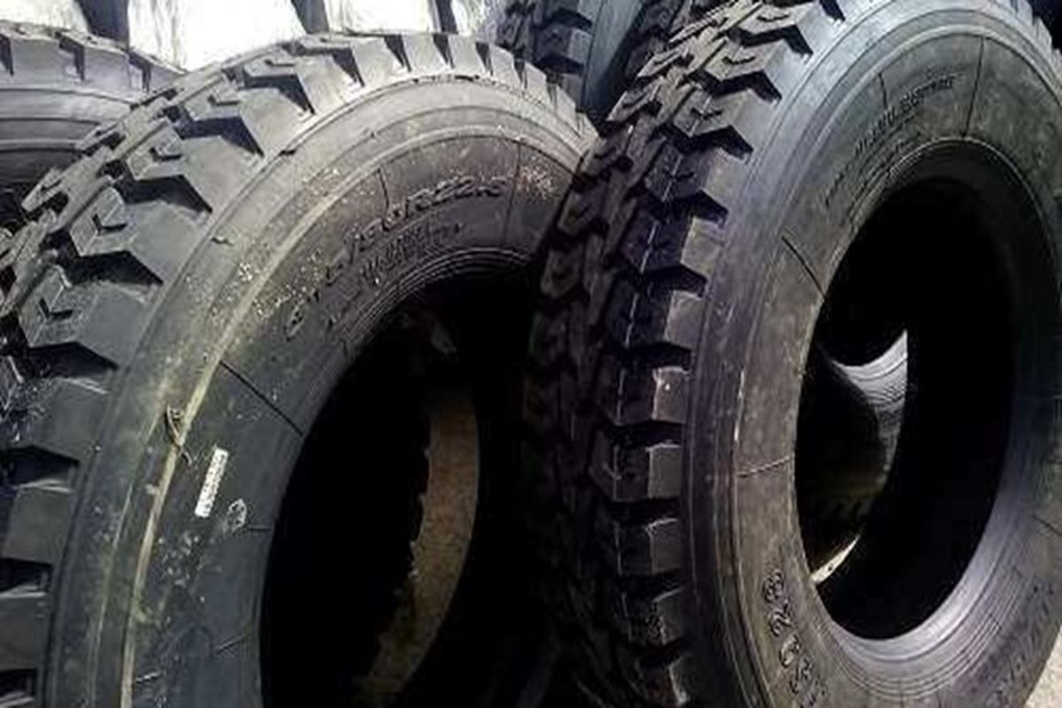 لاستیک قاچاق در کنگاور