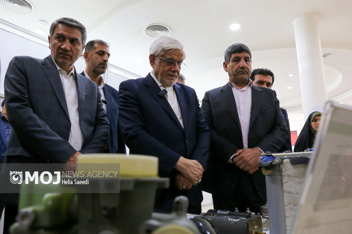 نشست هیات امنای پارک فناوری پردیس