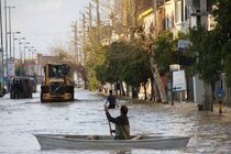 پس از فروکش کردن سیل برق منازل وصل خواهد شد