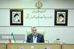 دارو و تجهیزات به اندازه کافی تامین است