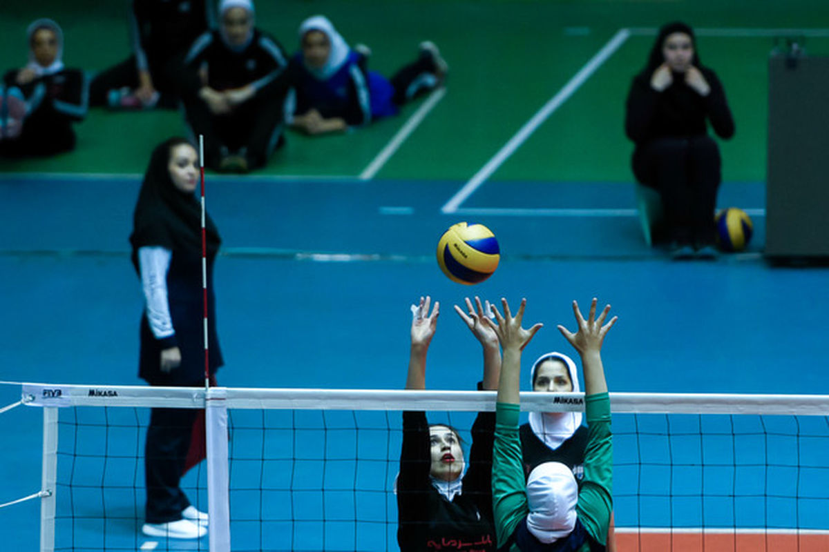 والیبال بانوان