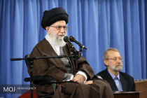 به مردم قول بدهید که برای بازکردن گره ها نگاهتان به بیرون از مرزها نباشد 