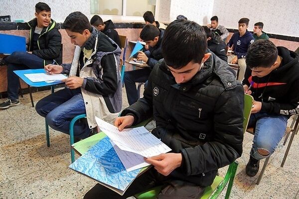 امتحانات ۴ پایه تحصیلی «حضوری» می‌شود؟
