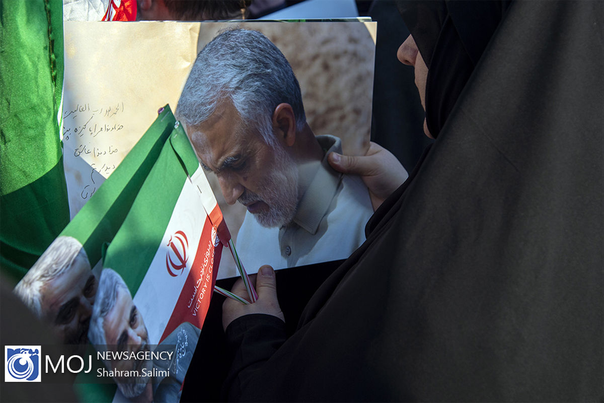 تشییع پیکر سپهبد شهید قاسم سلیمانی در تهران (۴)