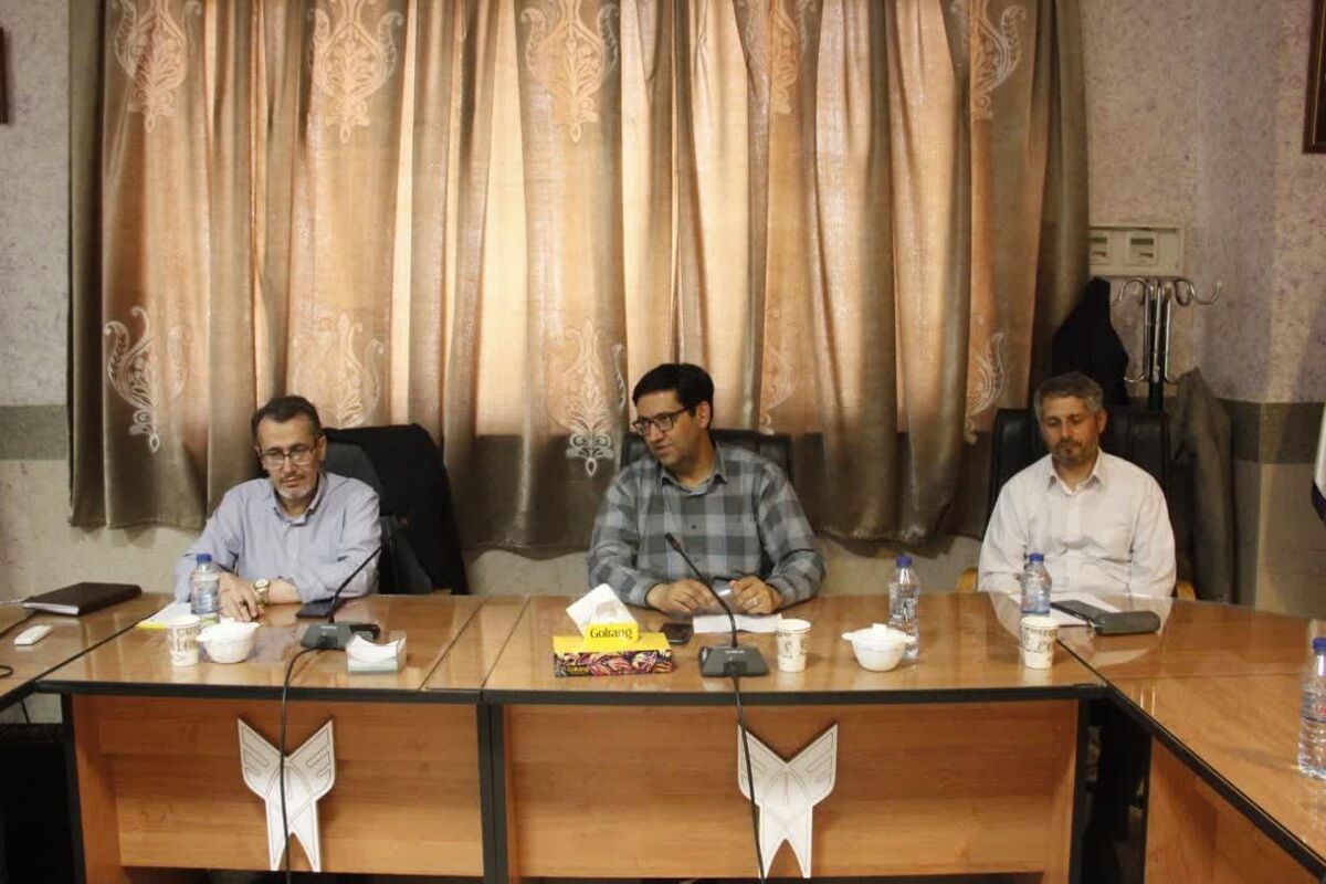 دانشگاه آزاد قزوین1