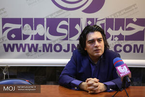 تفاوت آموزش دانشگاهی و آموزشگاهی از نگاه سامان احتشامی / نتیجه عدم نمایش ساز در سیما بر وضعیت فعلی موسیقی 