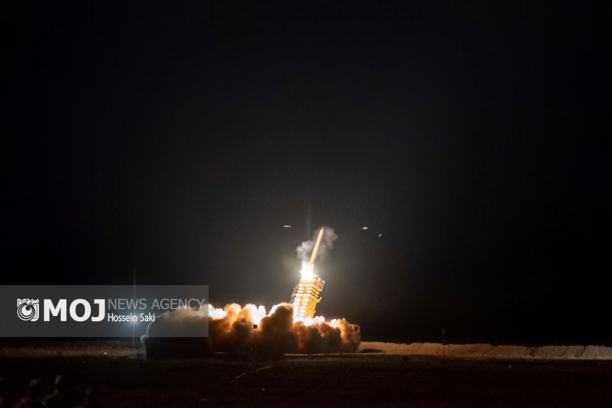 رزمایش اقتدار پدافند هوایی ارتش در فردو و خنداب