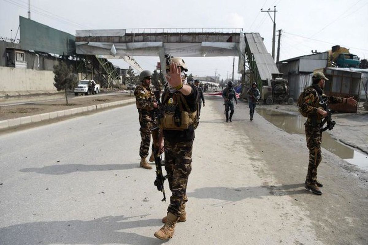 حمله طالبان به پلیس افغانستان