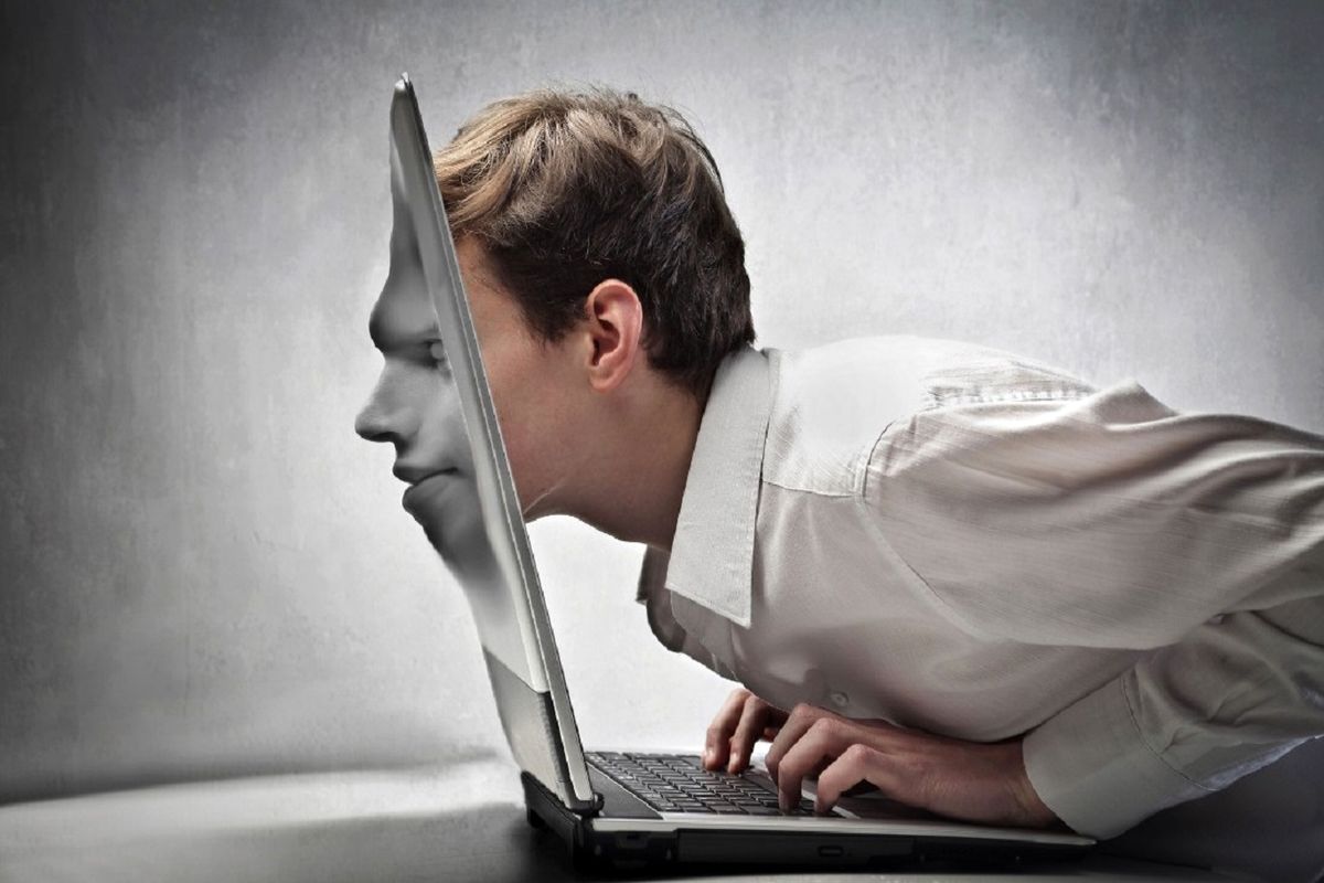 فضای مجازی و آسیب های ان