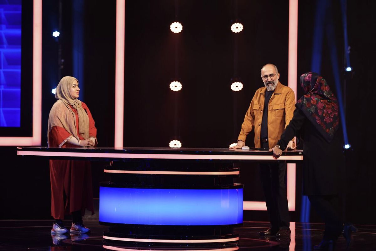 مسابقه تلویزیونی ۱۰۰