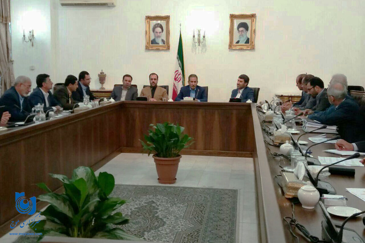 دیدار استاندار و مجمع نمایندگان لرستان با جهانگیری