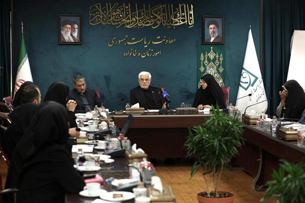 اختلاف‌نظرها درباره مذاکرات نباید به دعوای داخلی و مخالفت تبدیل شود