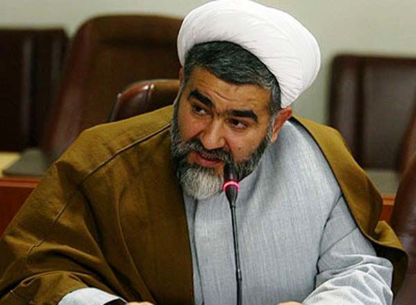 ازدواج دختران زیر 13 سال در ایران ممنوع است