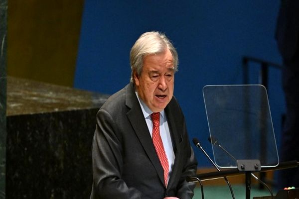 دبیرکل سازمان ملل متحد از مذاکرات ایران و آمریکا در عمان استقبال کرد