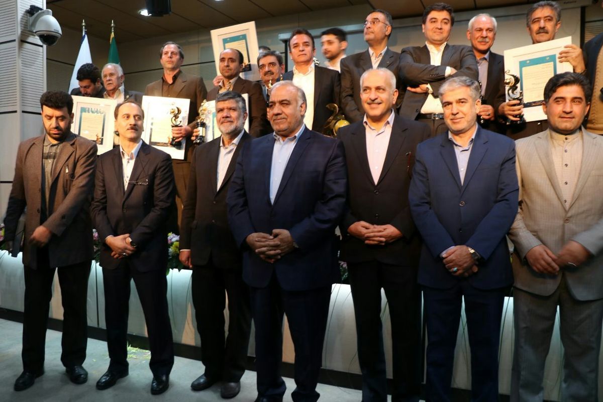 تجلیل از صادرکنندگان نمونه کرمانشاه