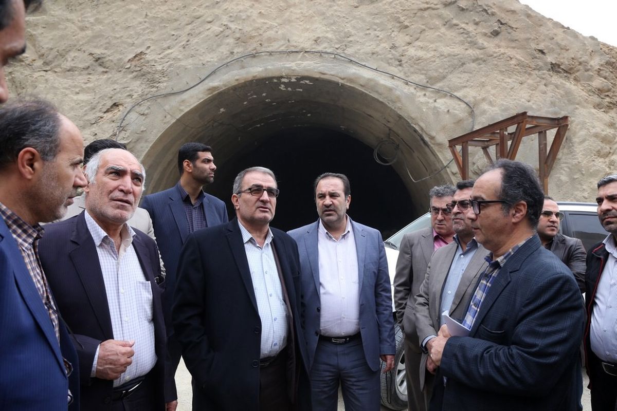 مهندس یداله رحمانی سرپرست استانداری فارس در بازدید از پروژه کنارگذر شمال شرقی شیراز