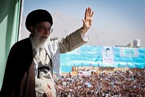 رئیس اتاق اصناف ایران در نگاهی به تعامل تاریخی بازار، انقلاب و رهبری مطرح کرد
