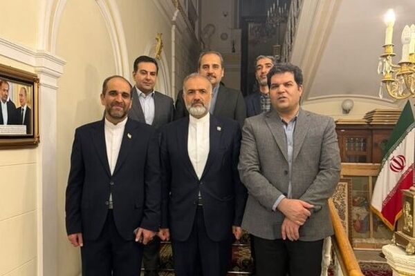 دیپلمات ایرانی به مسکو سفر کرد