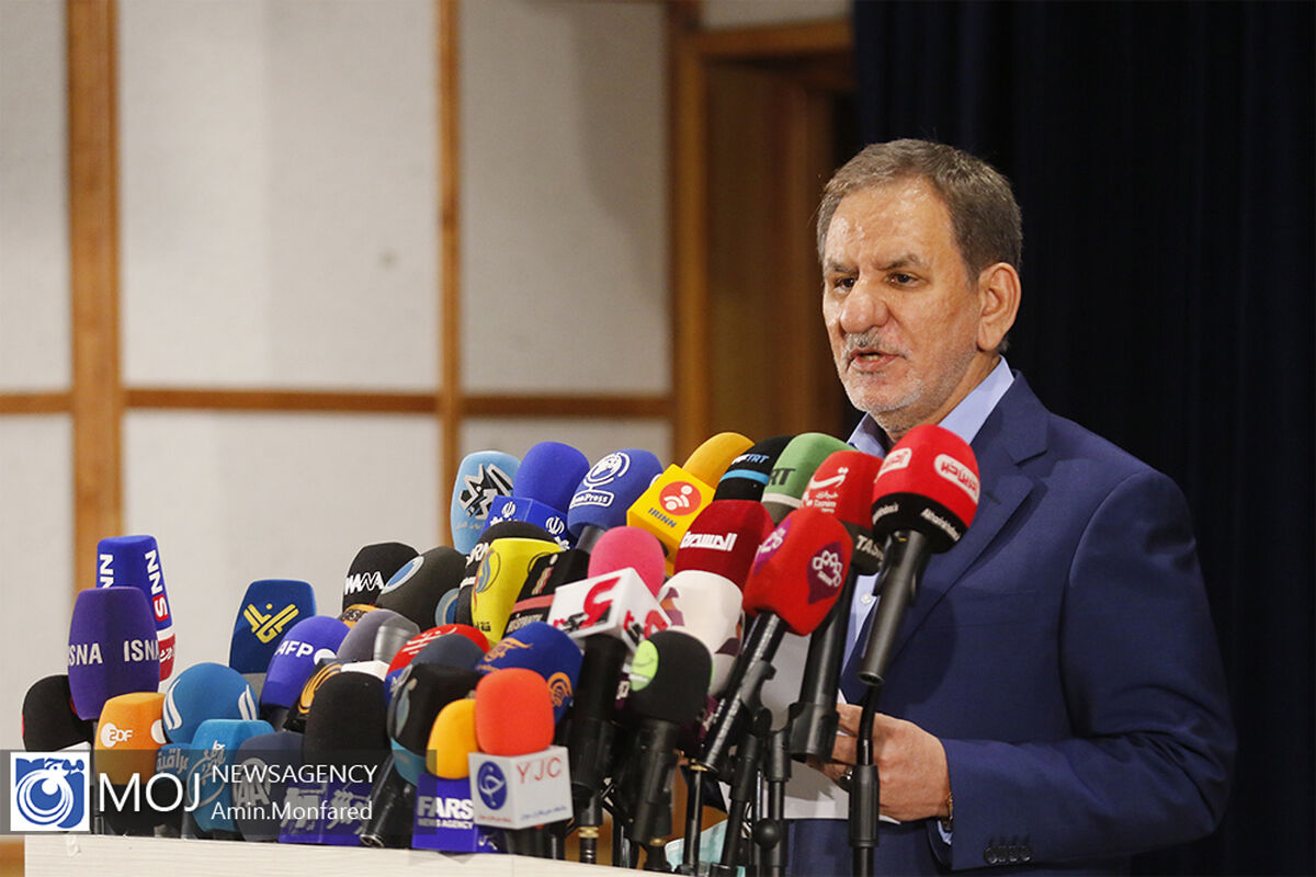 ثبت نام اسحاق جهانگیری در انتخابات ریاست جمهوری ۱۴۰۰