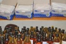 کشف دستکش و الکل احتکار شده در اصفهان / دستگیری 5 محتکر