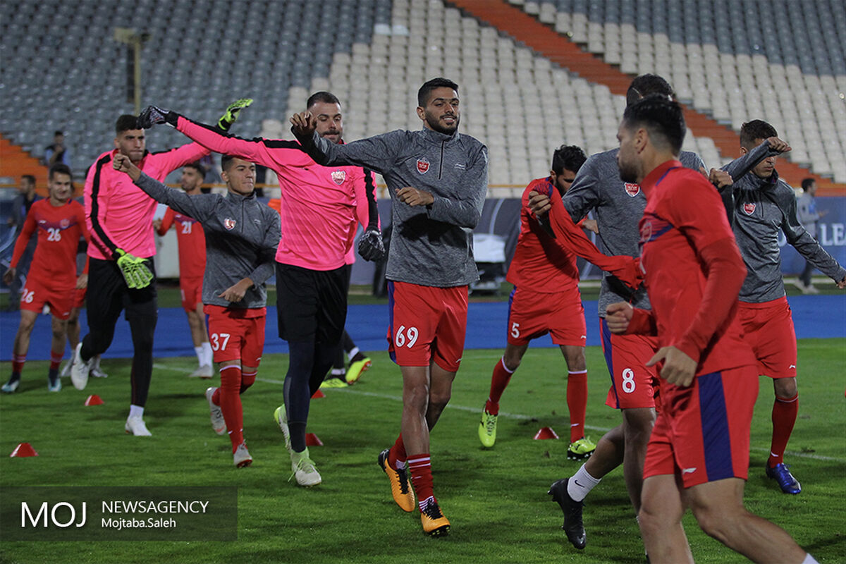 نشست خبری و تمرین تیم پرسپولیس پیش از فینال باشگاه‌های آسیا