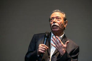 علی نصیریان پیام روز ملی تئاتر می‌نویسد