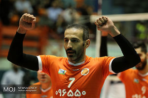 اولین دیدار تیم های والیبال سایپا و شهرداری ورامین