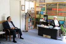 مجموعه جوی هرهر و مشاهیر مدفون آن با محتوای مناسب به مردم معرفی گردد