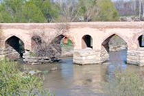 مرمت اساسی مانع از ریزش پل‌های تاریخی آذربایجان غربی در سیل اخیر شد