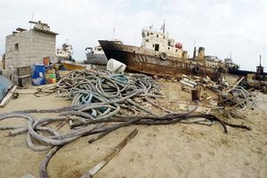 انهدام خط لوله 29 هزار متری انتقال سوخت قاچاق در سواحل میناب