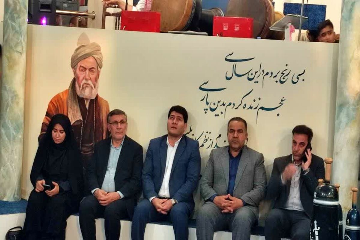 حسنی..
