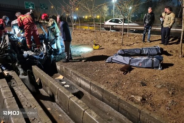 تصادف مرگبار کامیون و پراید در بزرگراه رستگاری مقدم / دو سرنشین جان باختند