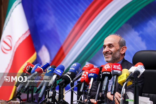 رمز موفقیت انقلاب اسلامی جهاد مردمی و رسانه‌ای است