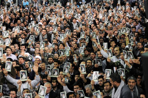 دشمنان با اصل اسلام مشکل دارند