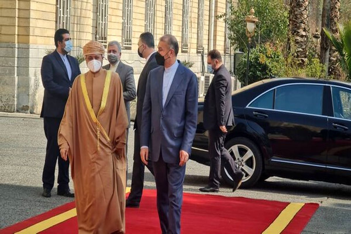 دیدار وزیر خارجه عمان با امیرعبداللهیان
