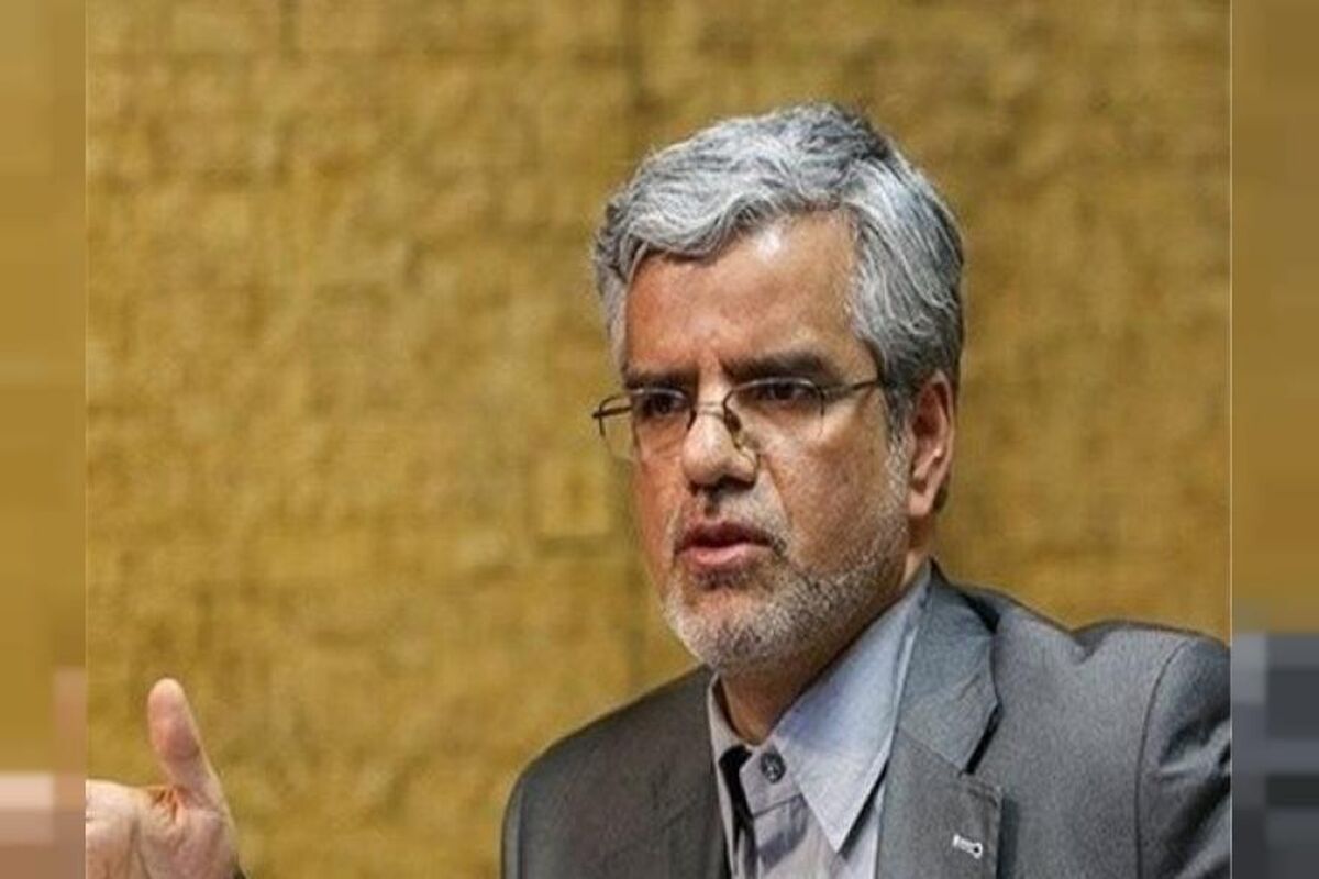 محمود صادقی
