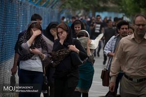 وزش باد شدید در آسمان تهران فردا جمعه