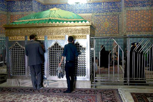 بیش از ۲۰ هزار زائر و مسافر در بقاع متبرکه گناباد حضور داشتند