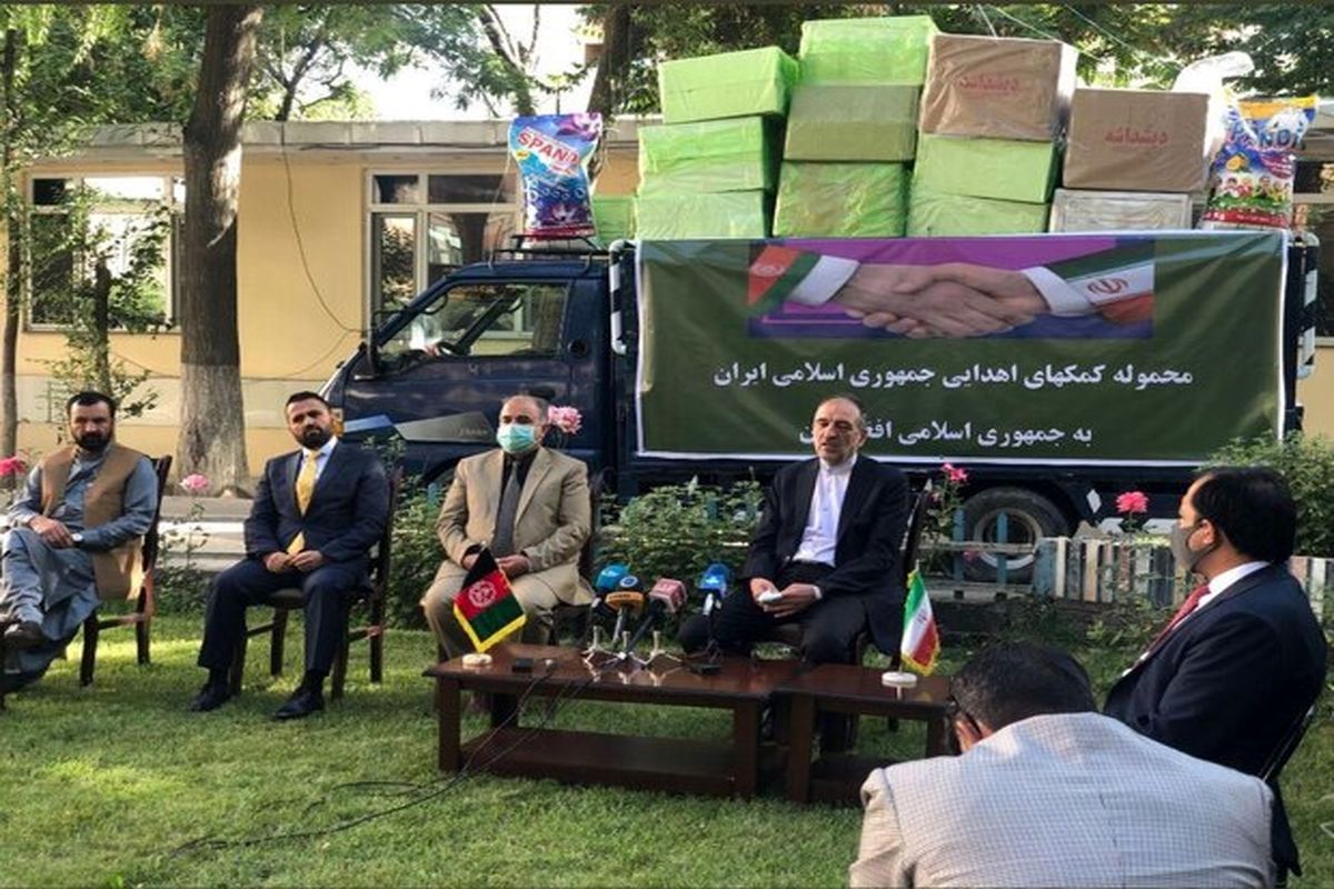 اهدای کمک ‌های ایران به کابل برای مقابله با کرونا