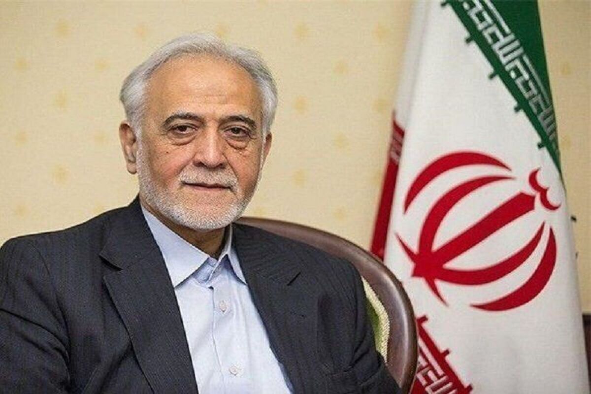مرحوم پرویز داوودی