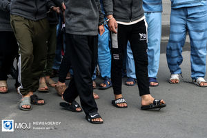 سارقان سیم برق و کابل مخابرات در قشم دستگیر شدند