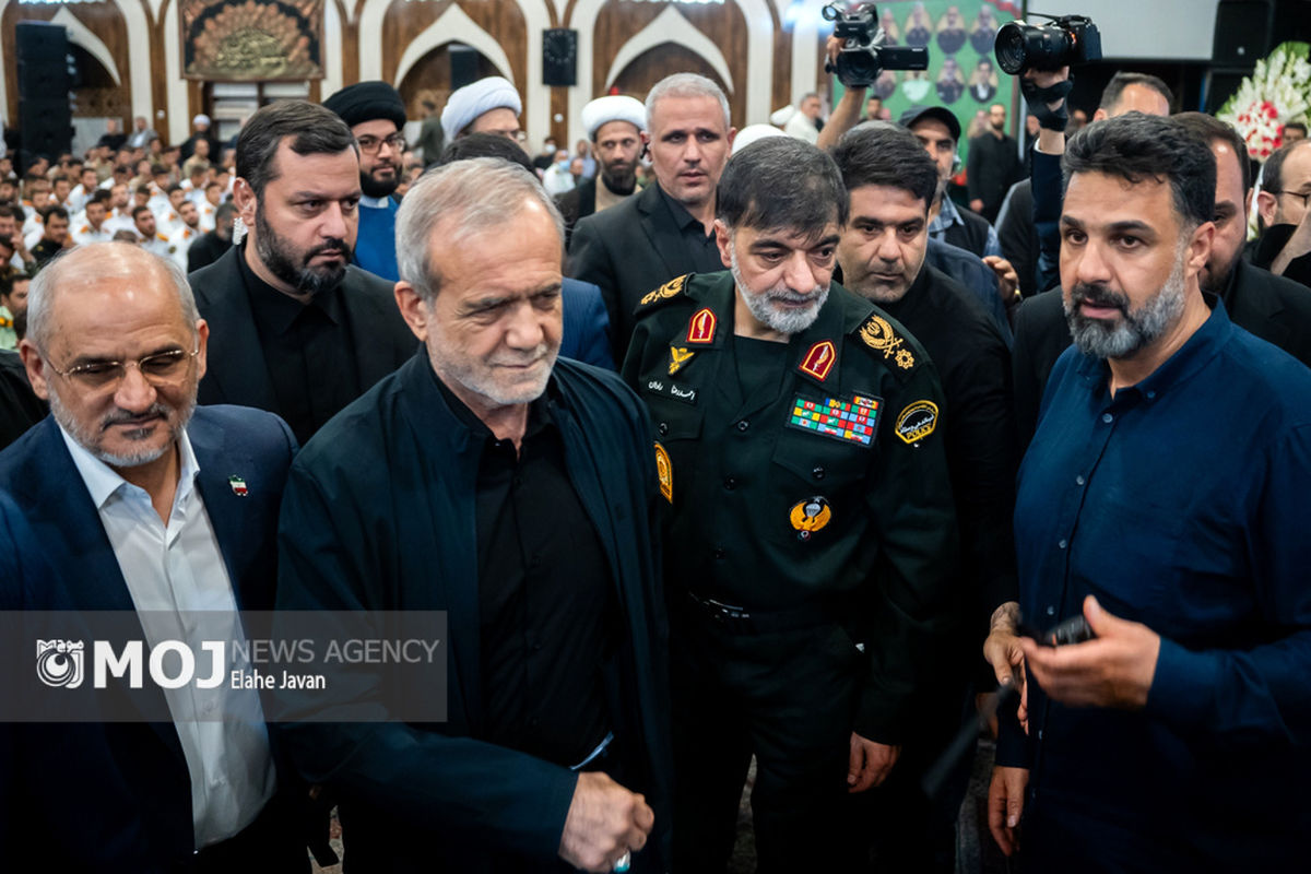 گرامیداشت شهدای اقتدار و امنیت پلیس
