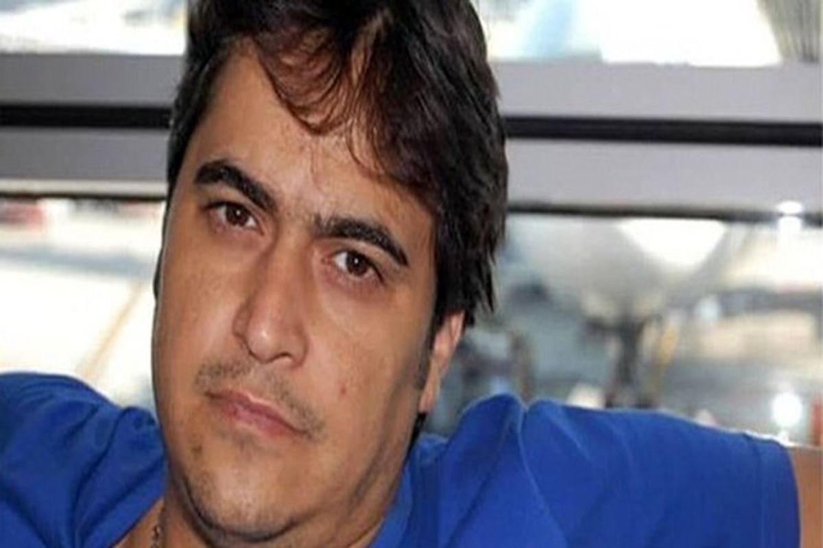 روح الله زم