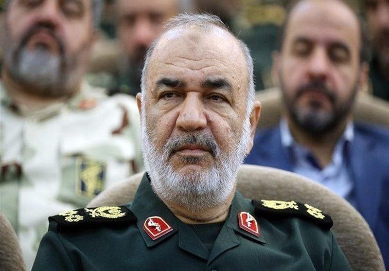 فرمانده کل سپاه به استان آذربایجان غربی رفت