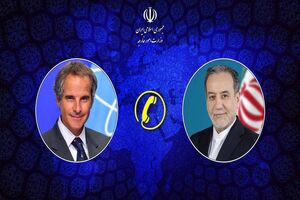 گروسی و عراقچی با یکدیگر گفتگو کردند