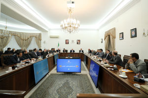 باید دست ما در برابر دشمن پُر باشد