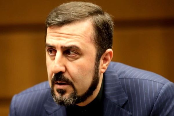 اگر آمریکا ادعای مذاکره دارد دست از تهدید بردارد/تهران آمادگی کامل خود را برای دفاع حفظ می‌کند