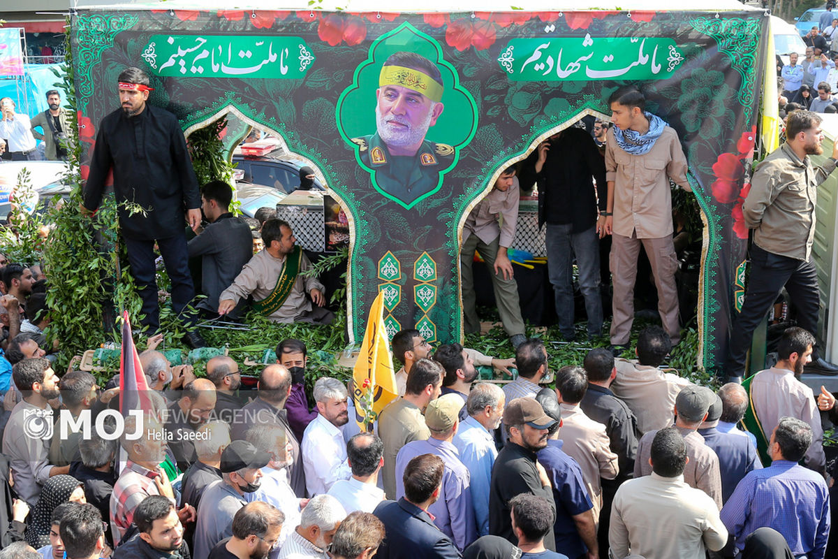 تشییع پیکر شهید «عباس نیلفروشان»