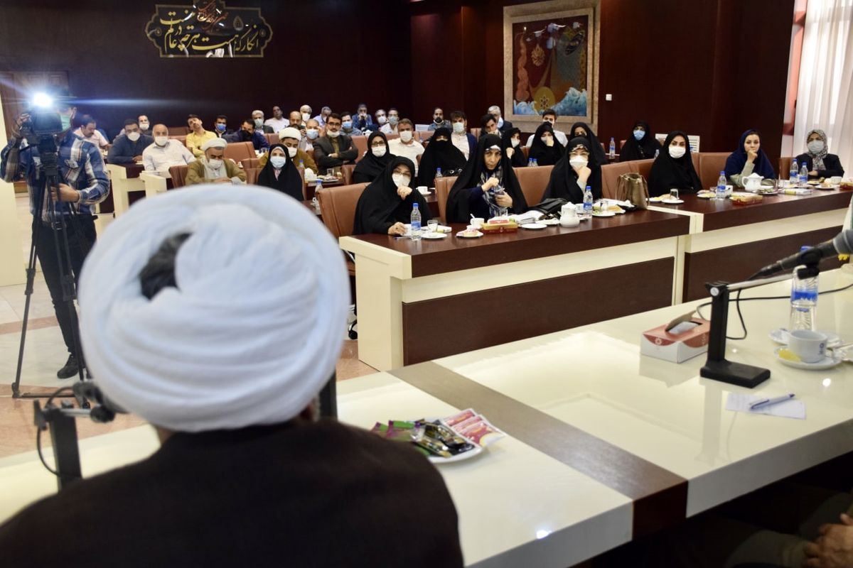 مشاور وزیر و مدیرکل اطلاعات خراسان رضوی 